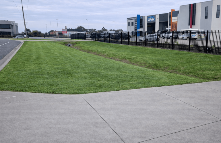 Commercial grounds maintenance