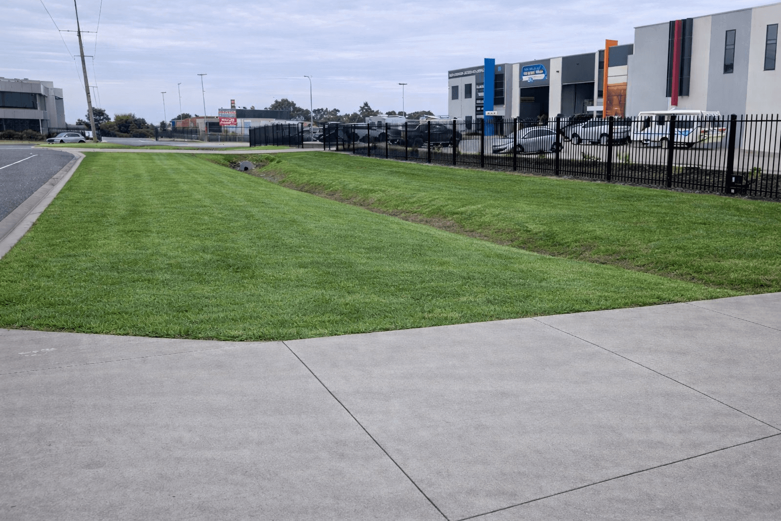 Commercial grounds maintenance